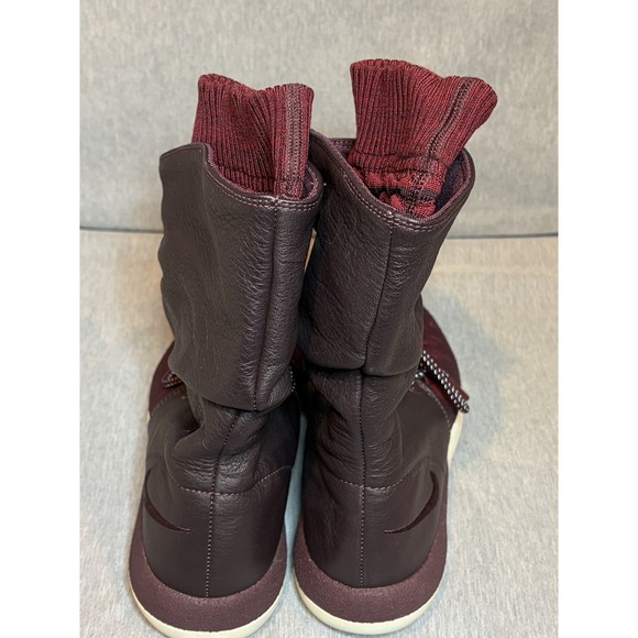 Women's Nike Roshe Two HI Flyknit Sneaker Boot, 861708 600 Sz  6 Deep burgundy - Picture 7 of 14